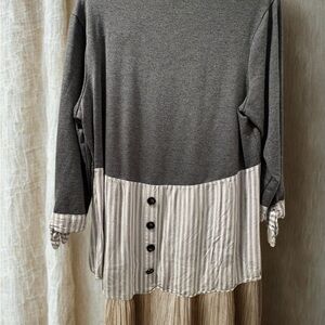 AB Studio Gray Layered Long Sleeve Top